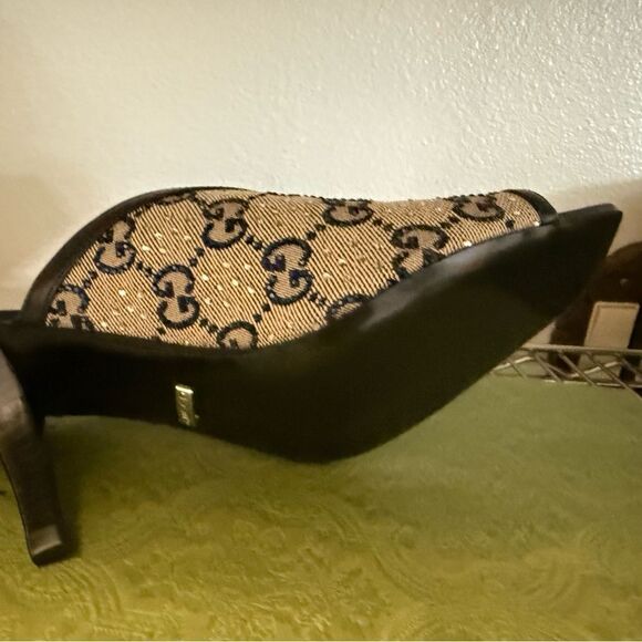 Gucci Women's Slide Heels with rhinestone - Picture 6 of 7